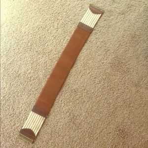 Brown and tan cinch belt